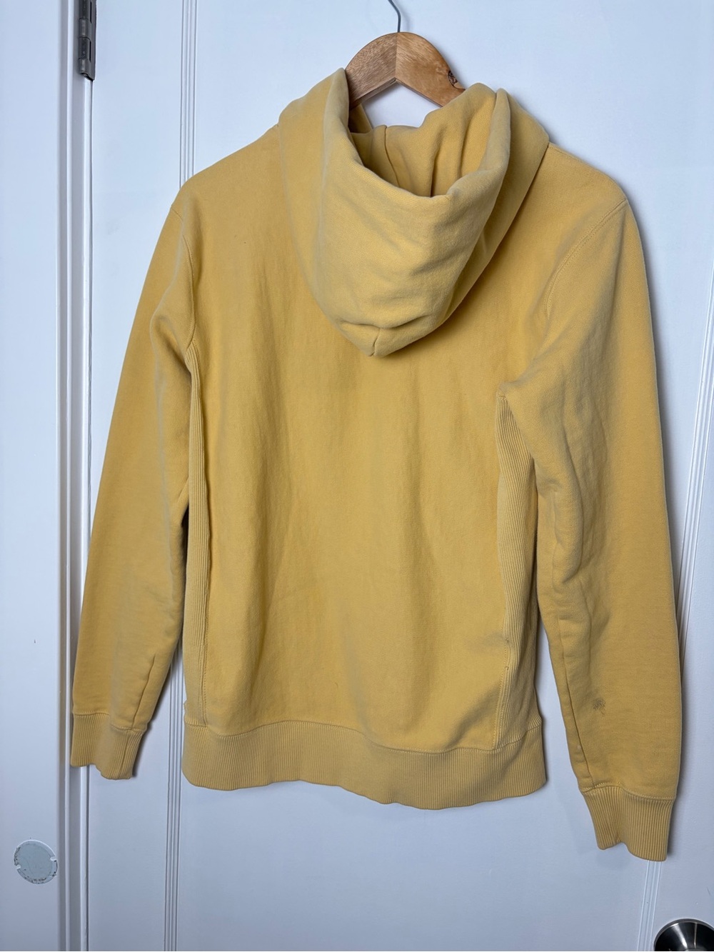 Tracksmith Trackhouse Hoodie - Picture 3 of 16
